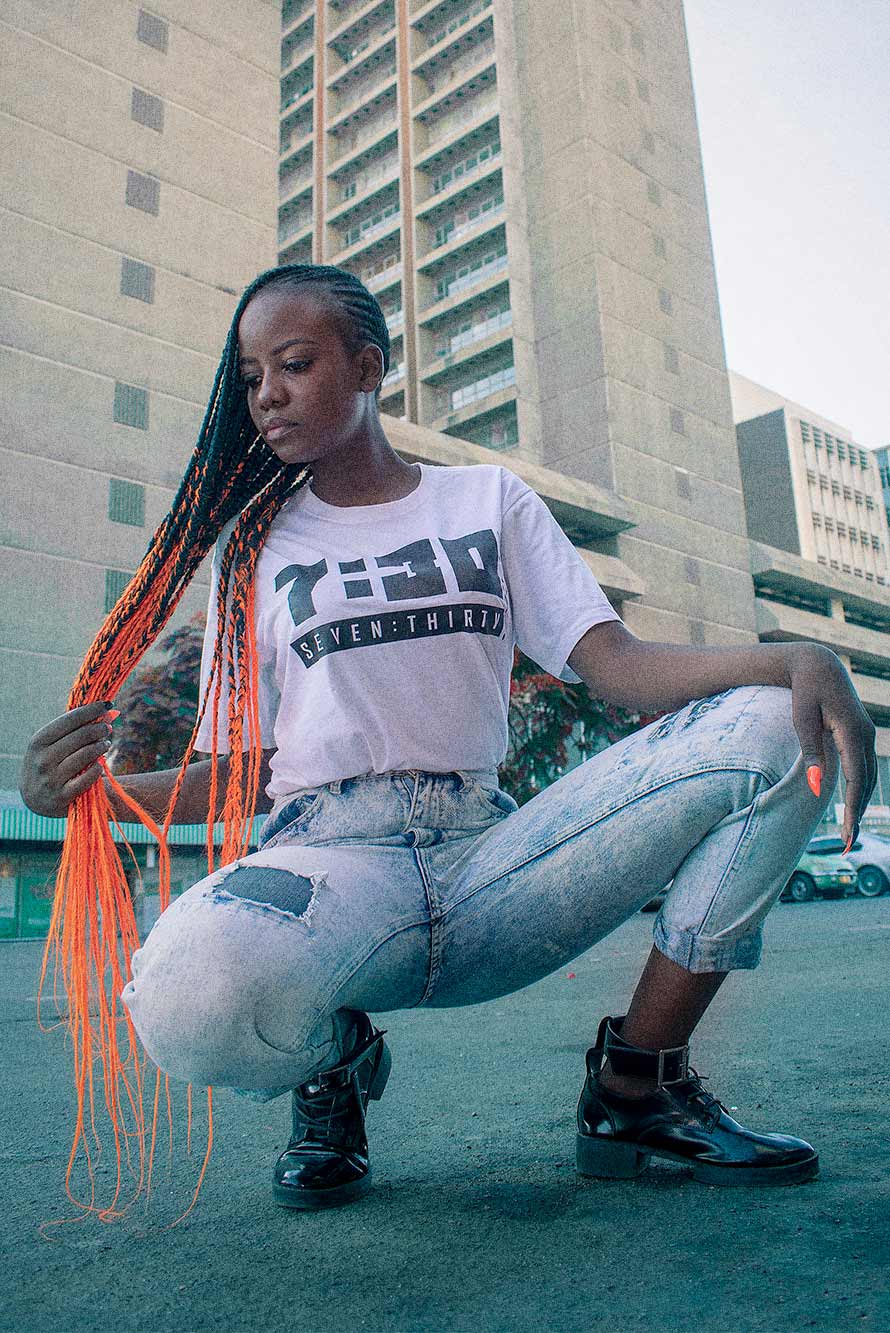 seven-thirty-apparel-730-women-white-tee-730la-sevn-thty
